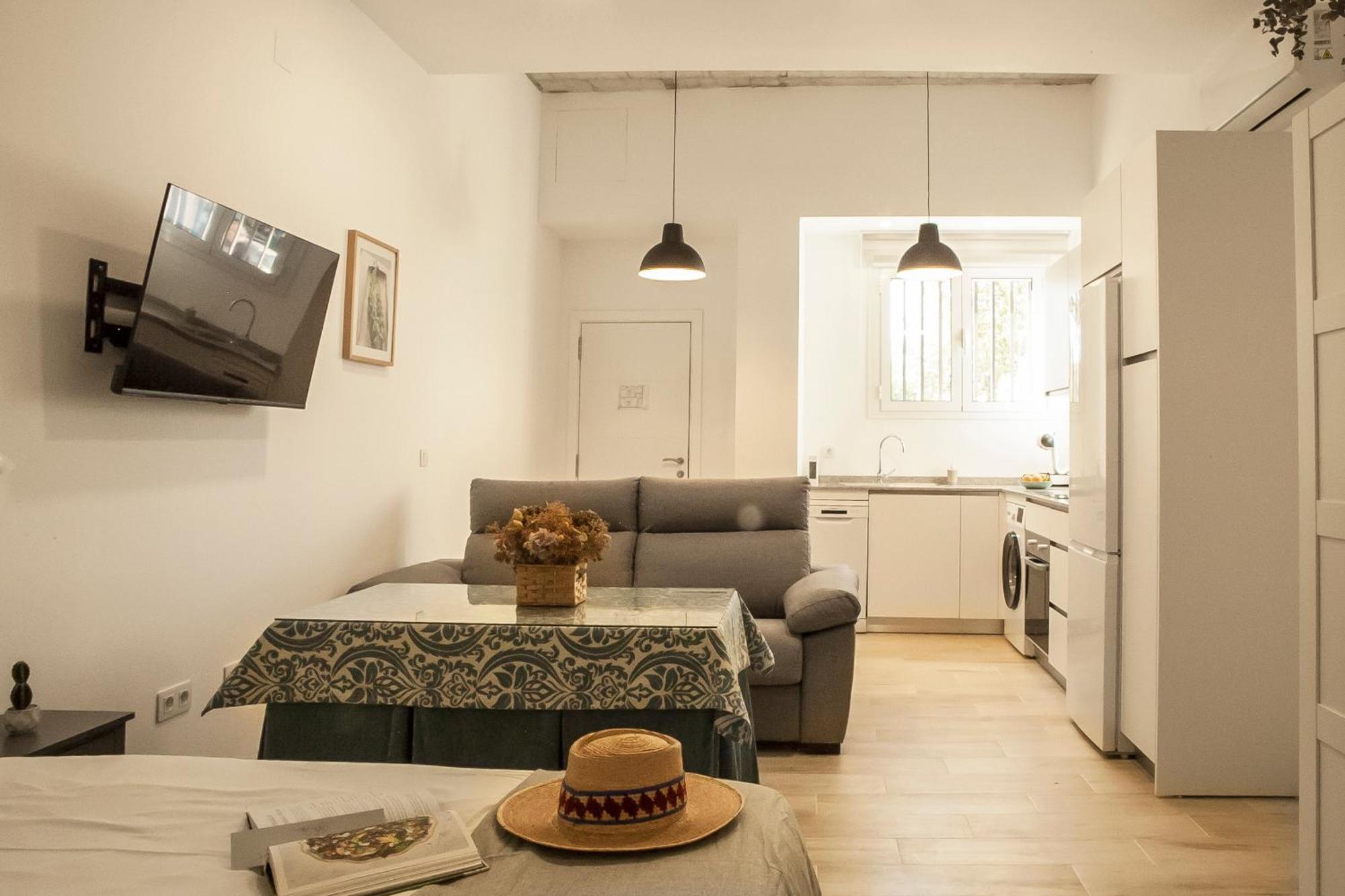 Apartamentos Rg Hospital Valme เซบีญา ภายนอก รูปภาพ